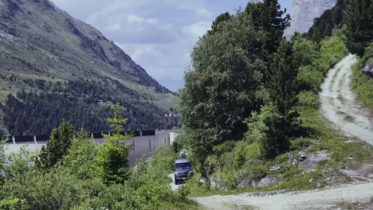 Offroad-Sprinter Heckansicht